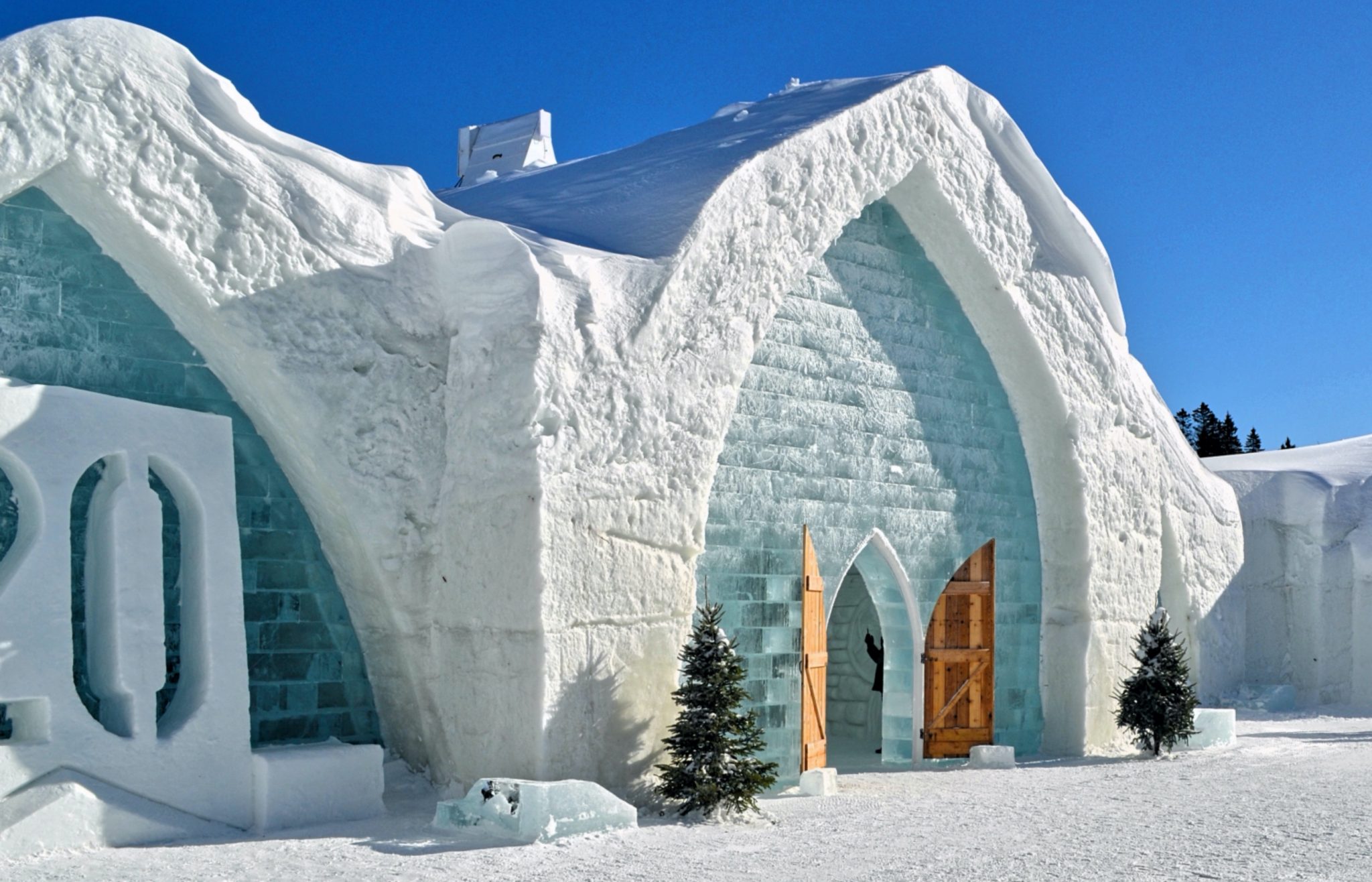 A Day at Quebec’s Ice Hotel TravelBox Global Trip Activity Planner